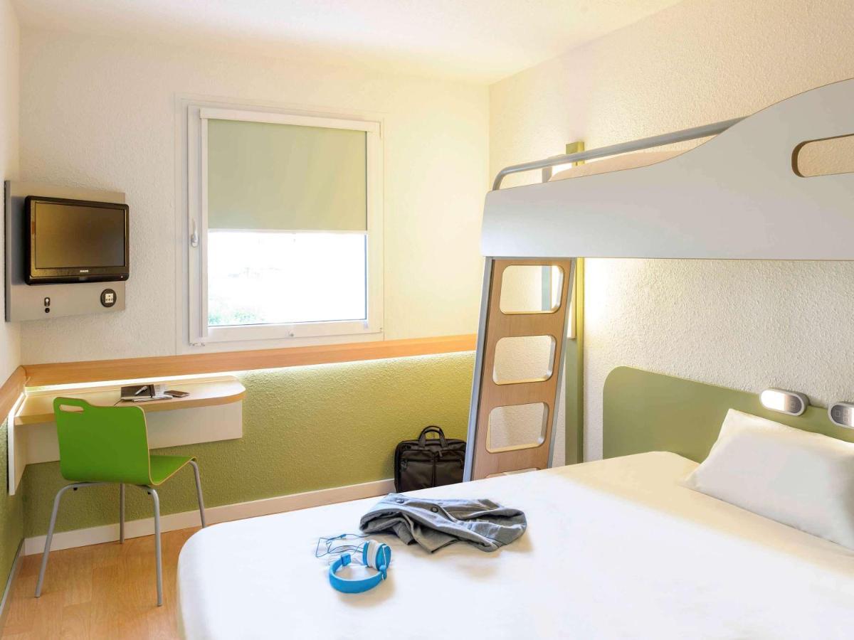 Ibis Budget Lyon Sud St Genis Laval Hotel Saint-Genis-Laval Exterior foto